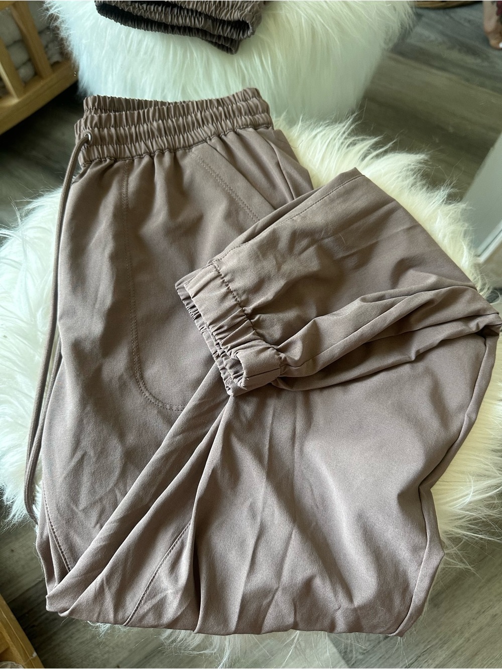 TNA Dusty Mauve Elastic-Waist joggers